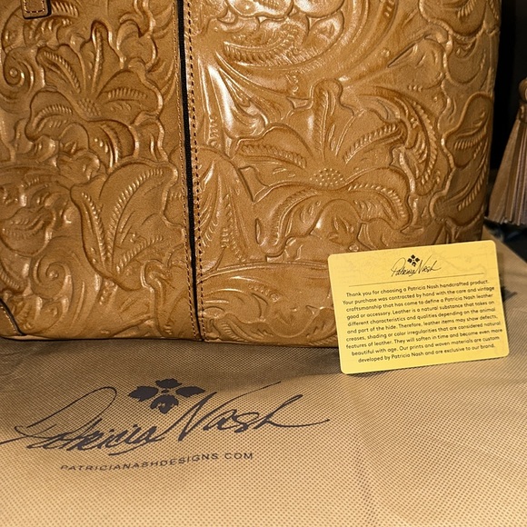 Make Offer! Patricia Nash Kemble Biscuit Tooled Tote Shoulder Bag Tassels - Picture 4 of 8